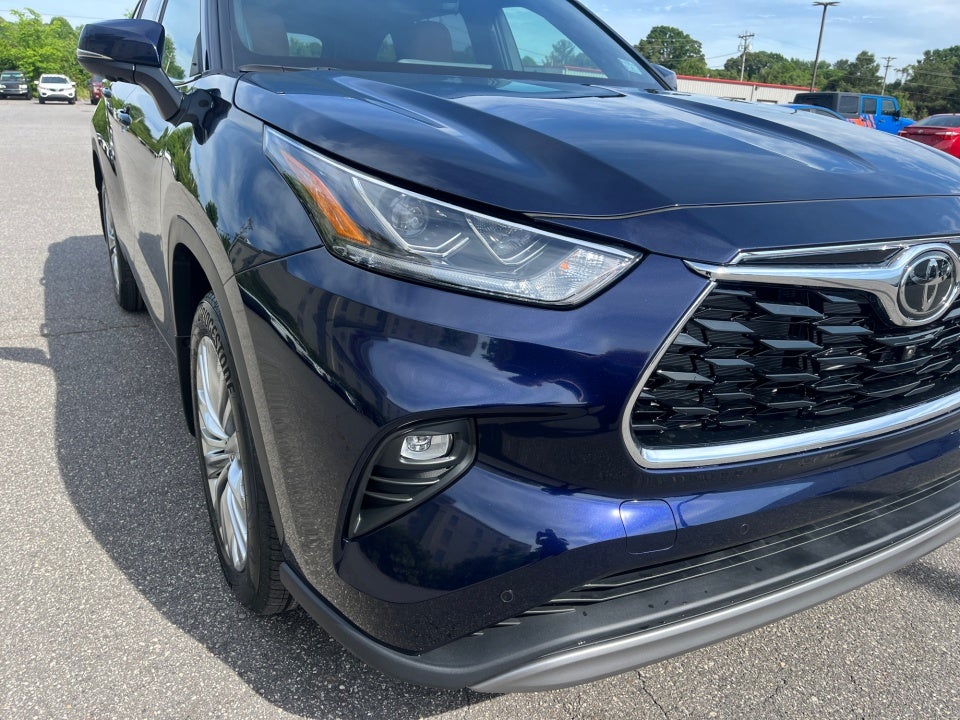 2026 Toyota Highlander Platinum