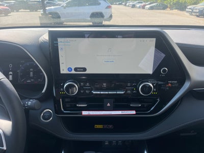 2026 Toyota Highlander Hybrid Limited