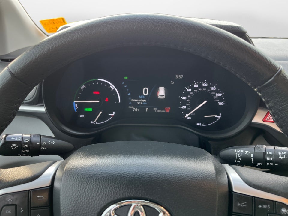 2025 Toyota SIENNA XLE XLE 8 Passenger