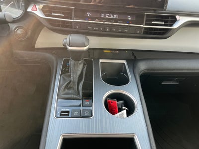 2025 Toyota SIENNA XLE XLE 8 Passenger