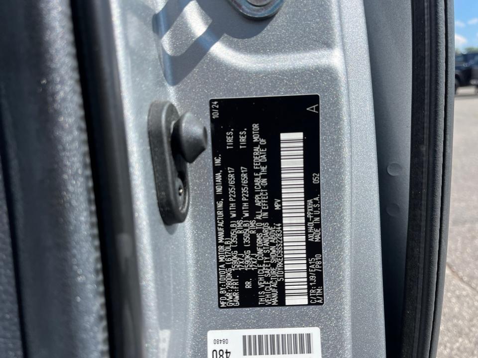 2025 Toyota Sienna XLE