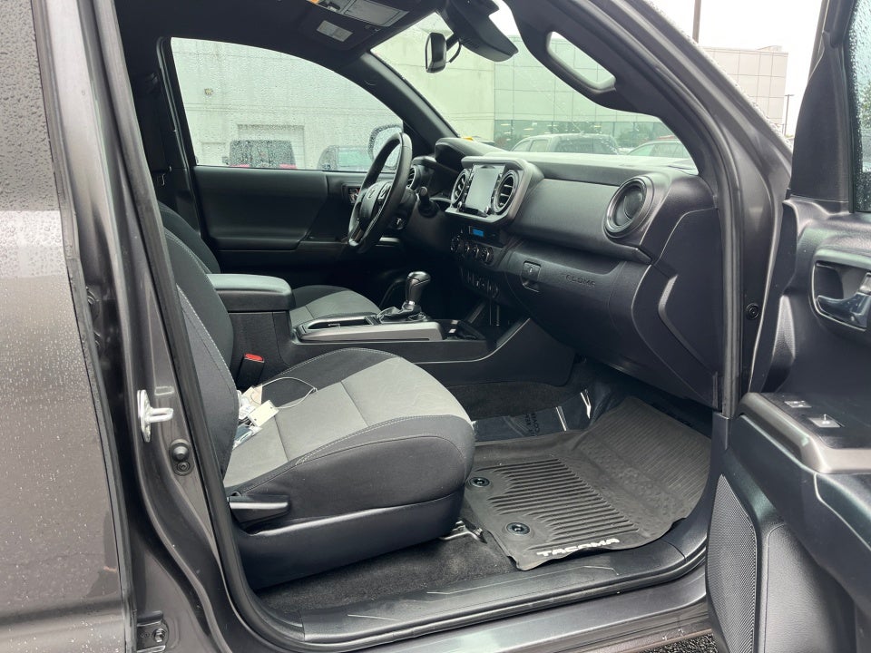 2021 Toyota Tacoma TRD Sport