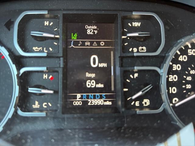 2021 Toyota TUNDRA 4X4 SR5