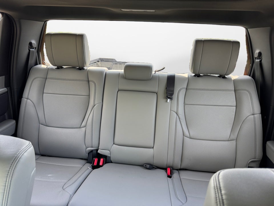 2026 Toyota Tundra Limited CrewMax 5.5' Bed