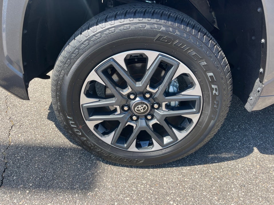 2025 Toyota Tundra i-FORCE MAX Limited Hybrid