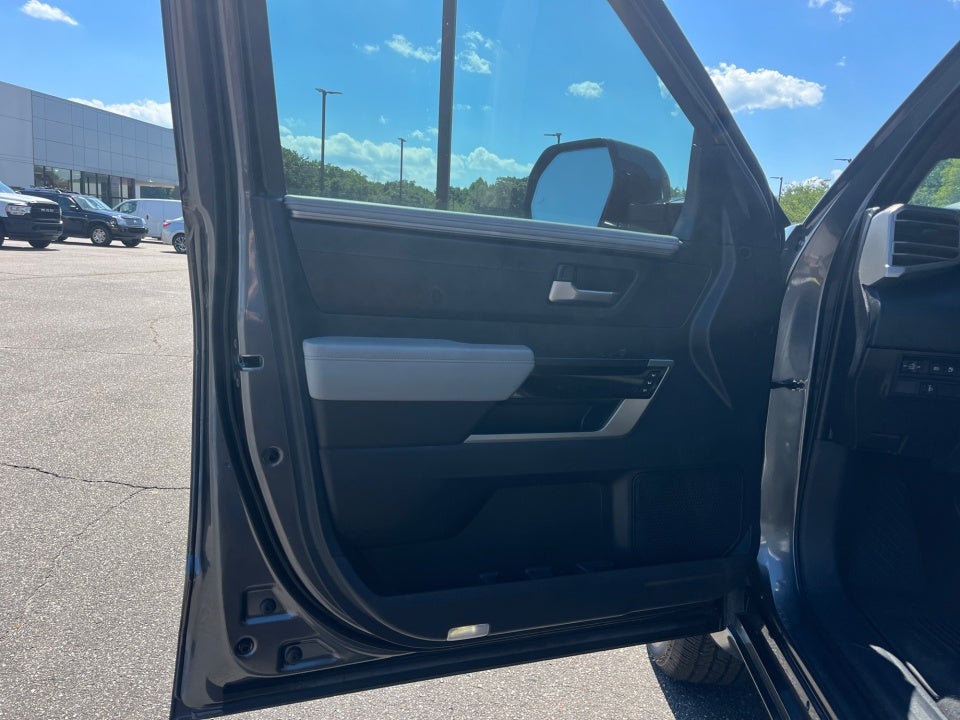 2025 Toyota Tundra i-FORCE MAX Limited Hybrid