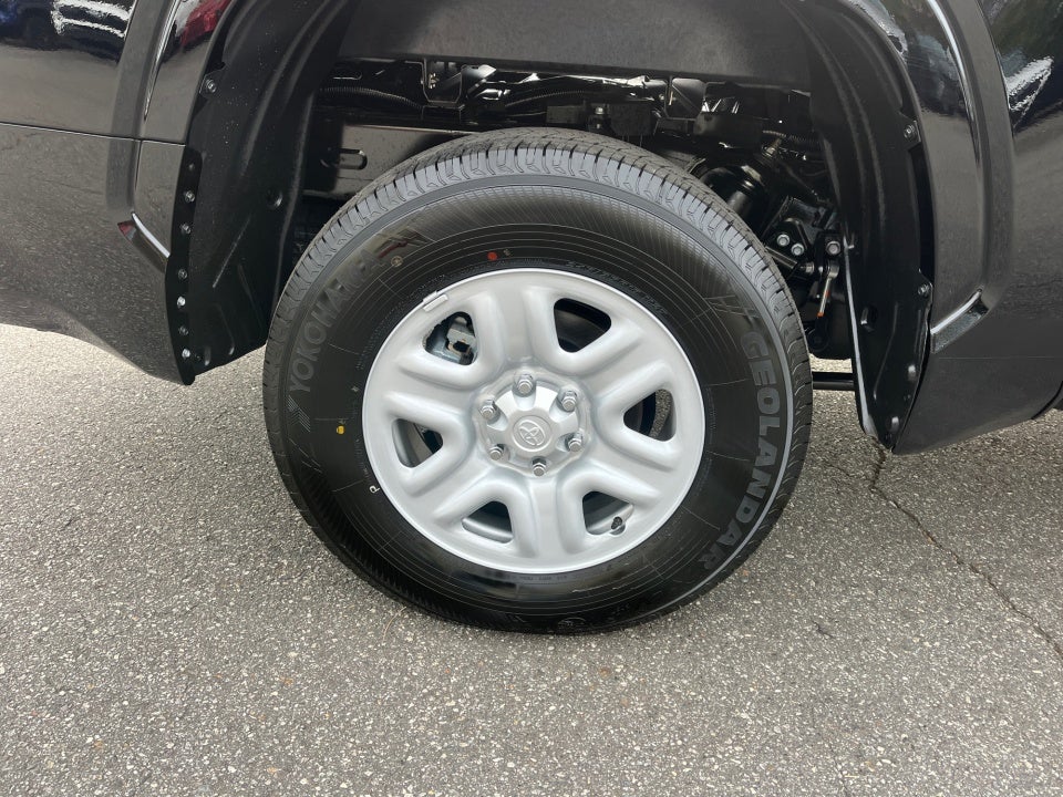 2026 Toyota Tundra SR CrewMax 5.5' Bed