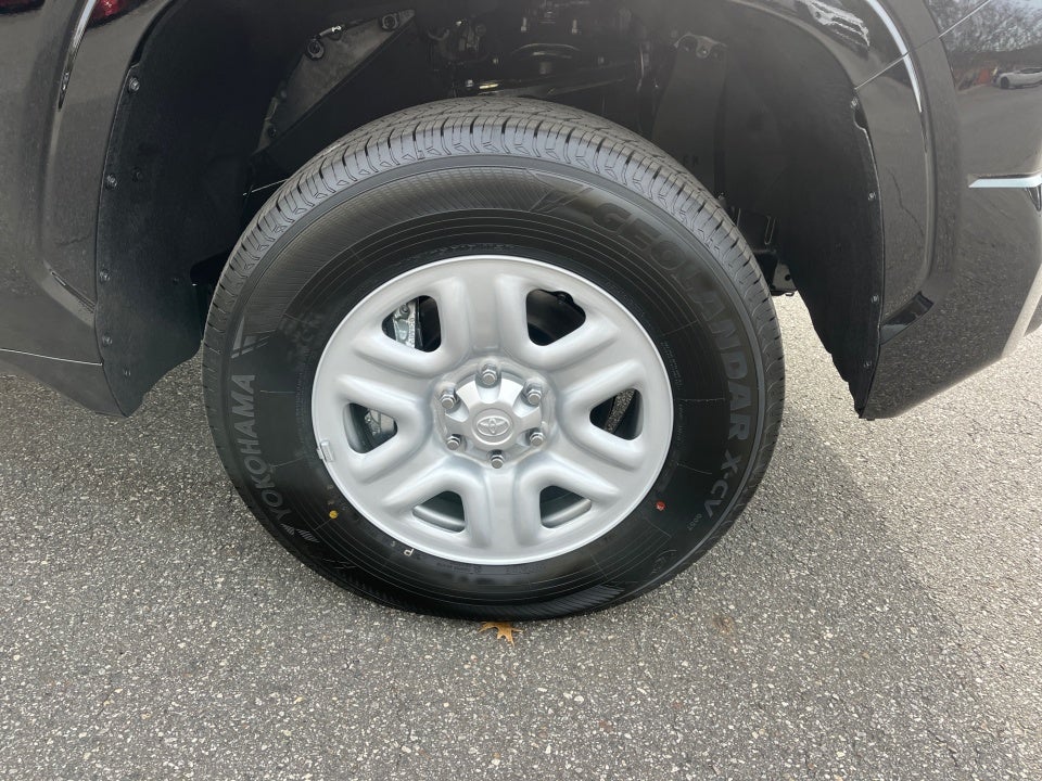 2026 Toyota Tundra SR CrewMax 5.5' Bed