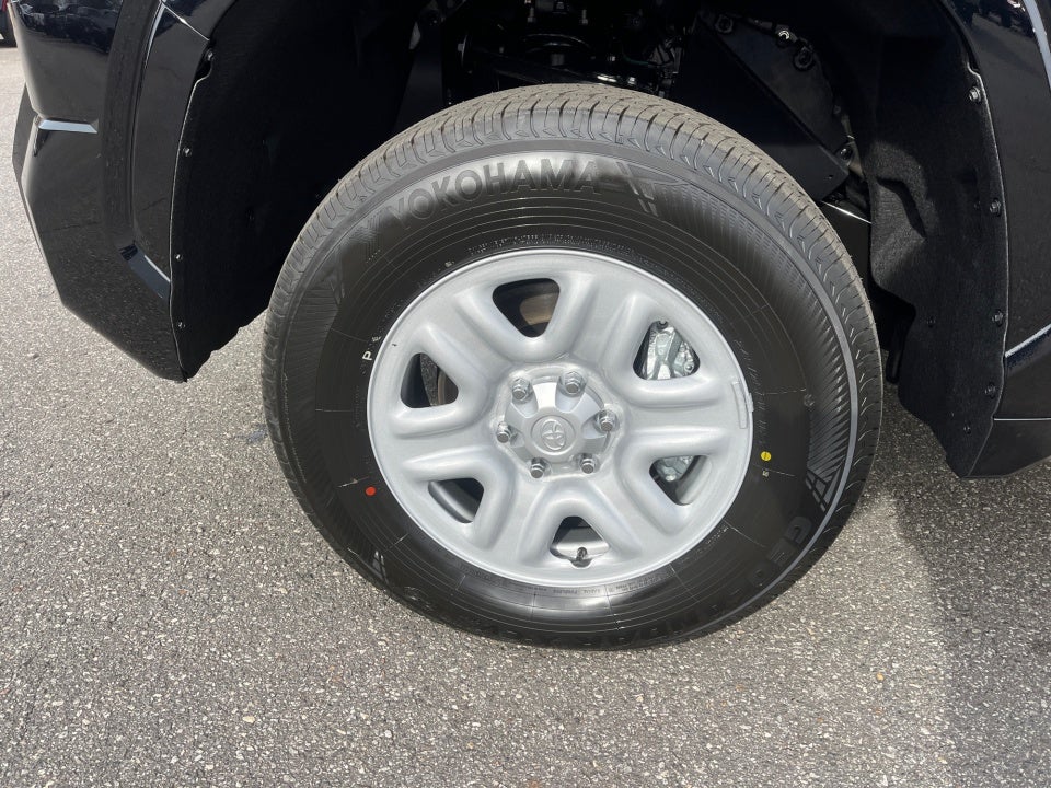 2026 Toyota Tundra SR CrewMax 5.5' Bed
