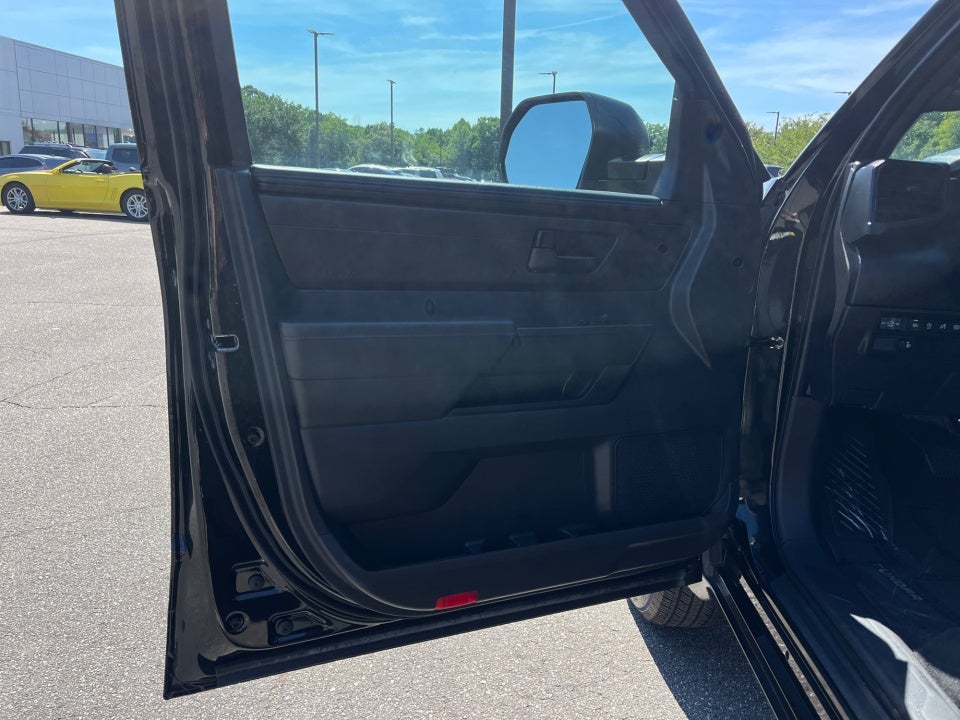 2026 Toyota Tundra SR CrewMax 5.5' Bed