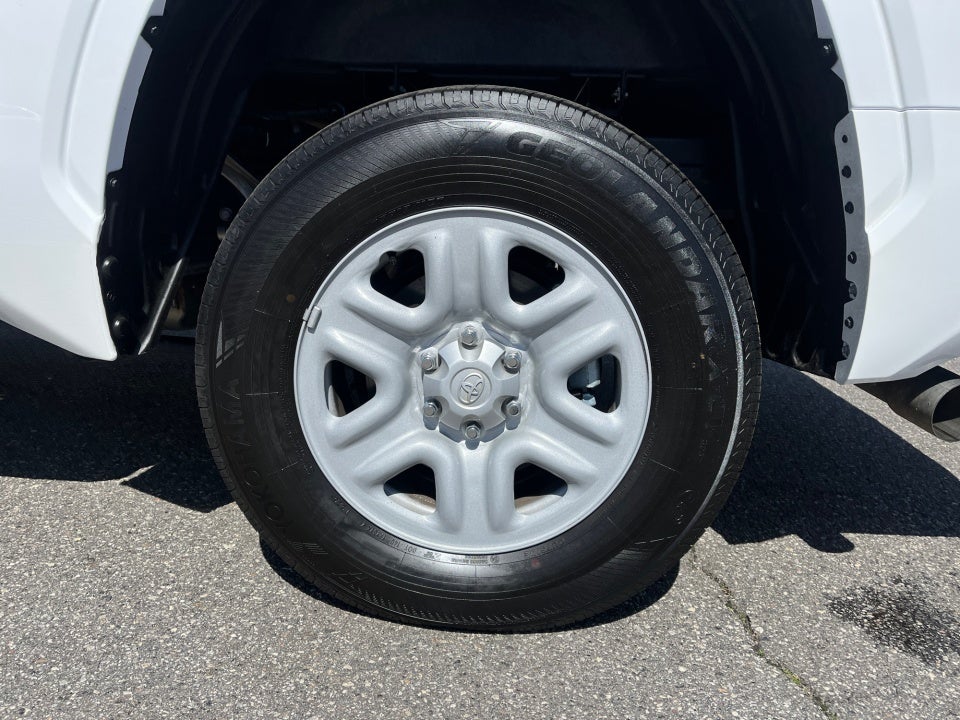 2026 Toyota TUNDRA 4X4 SR CrewMax 5.5' Bed