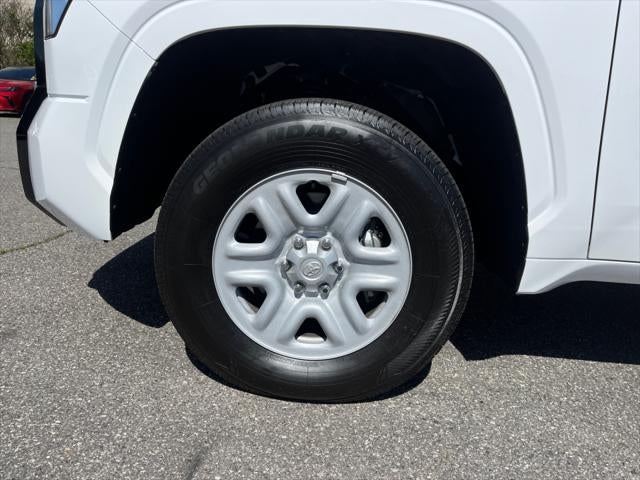 2026 Toyota TUNDRA 4X4 SR CrewMax 5.5' Bed