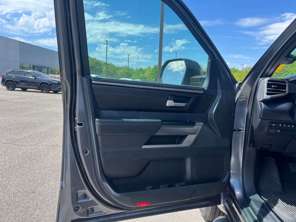 2025 Toyota TUNDRA 4X4 SR5