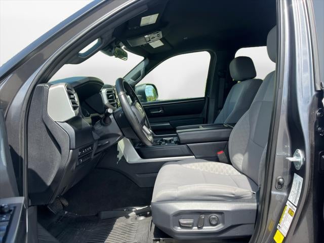 2025 Toyota TUNDRA 4X4 SR5
