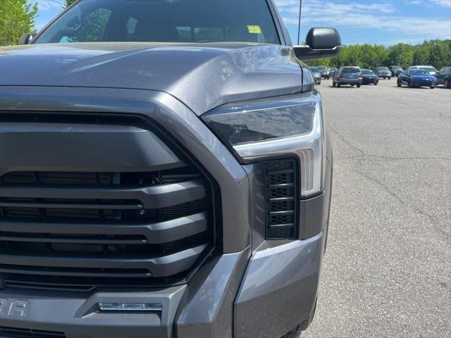 2025 Toyota TUNDRA 4X4 SR5