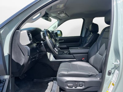 2024 Toyota TUNDRA 4X4 SR5