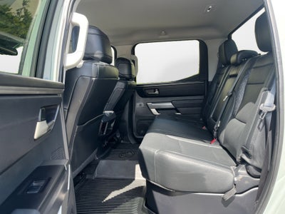2024 Toyota TUNDRA 4X4 SR5
