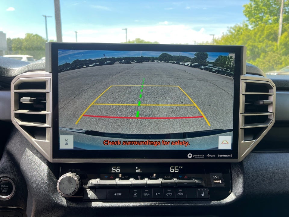 2024 Toyota TUNDRA 4X4 SR5