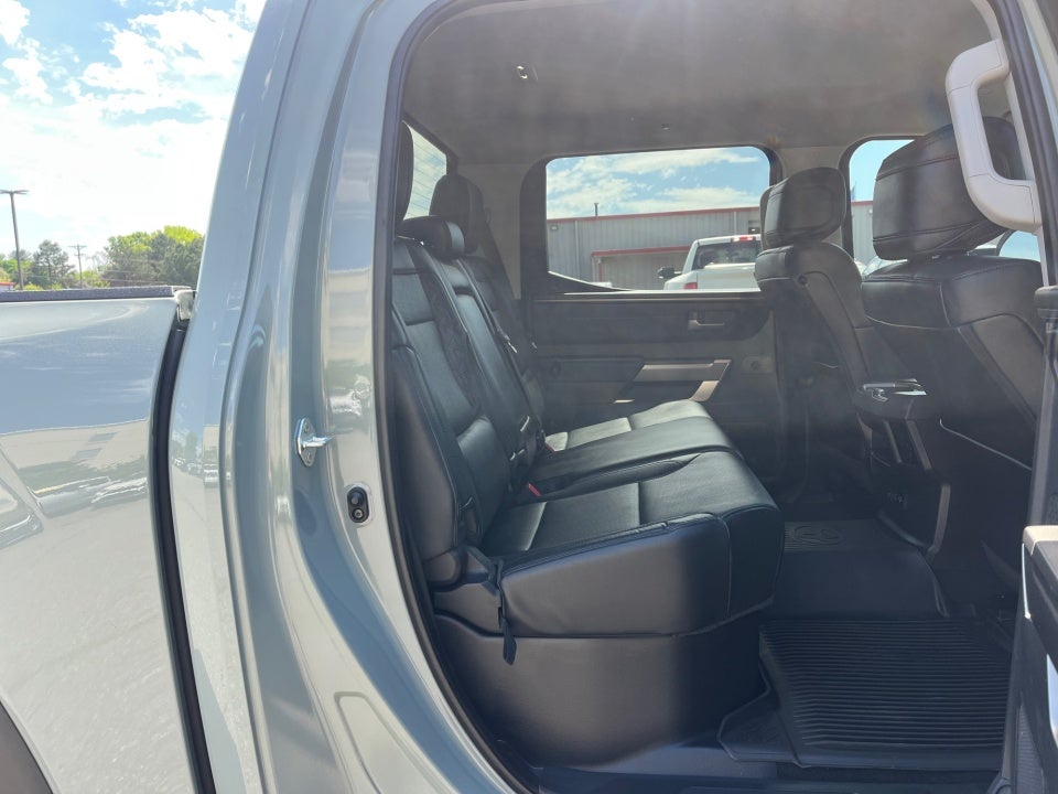 2024 Toyota TUNDRA 4X4 SR5