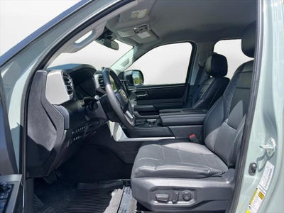 2024 Toyota TUNDRA 4X4 SR5