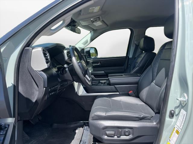 2024 Toyota TUNDRA 4X4 SR5