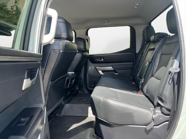 2024 Toyota TUNDRA 4X4 SR5