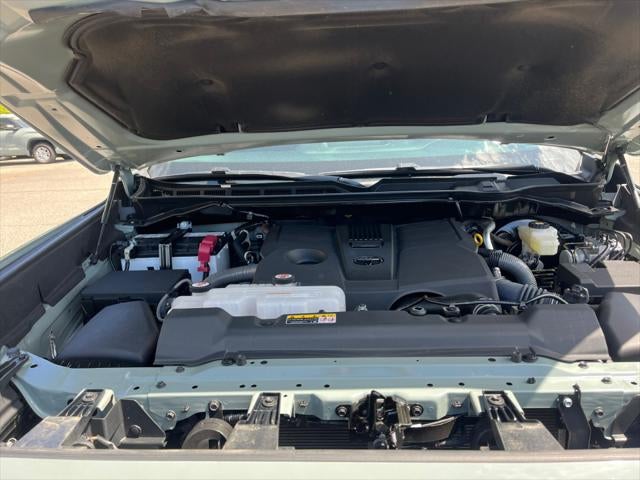 2024 Toyota TUNDRA 4X4 SR5