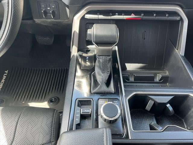 2024 Toyota TUNDRA 4X4 SR5