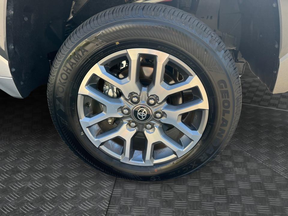 2026 Toyota Tundra i-FORCE MAX 1794 Edition i-FORCE MAX