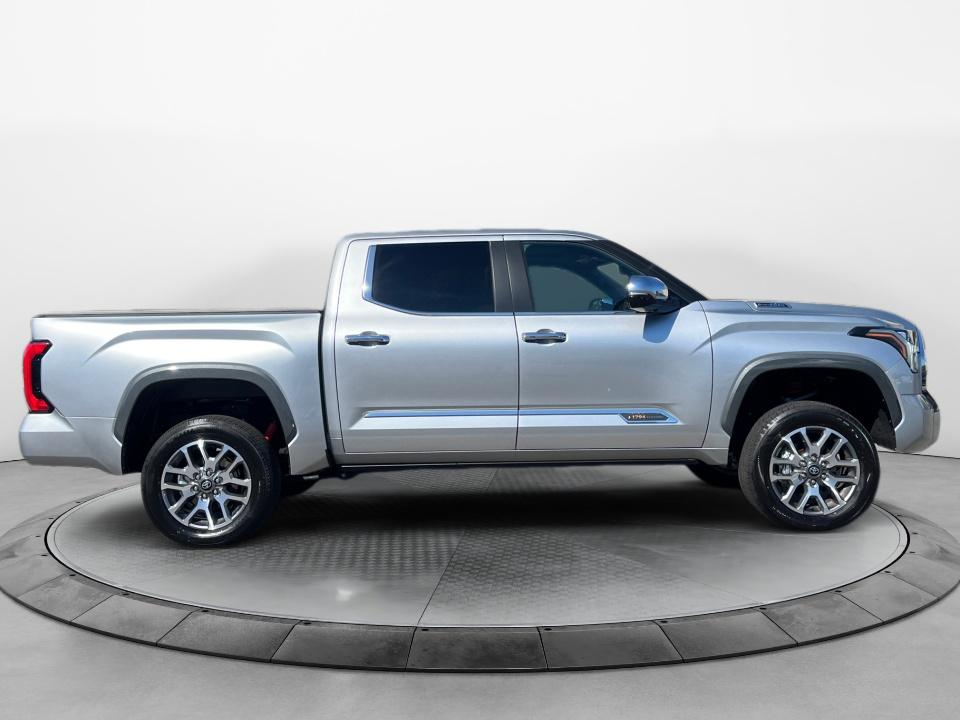 2026 Toyota Tundra i-FORCE MAX 1794 Edition i-FORCE MAX
