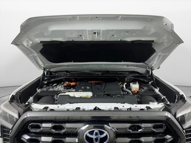 2023 Toyota Tundra i-FORCE MAX Platinum