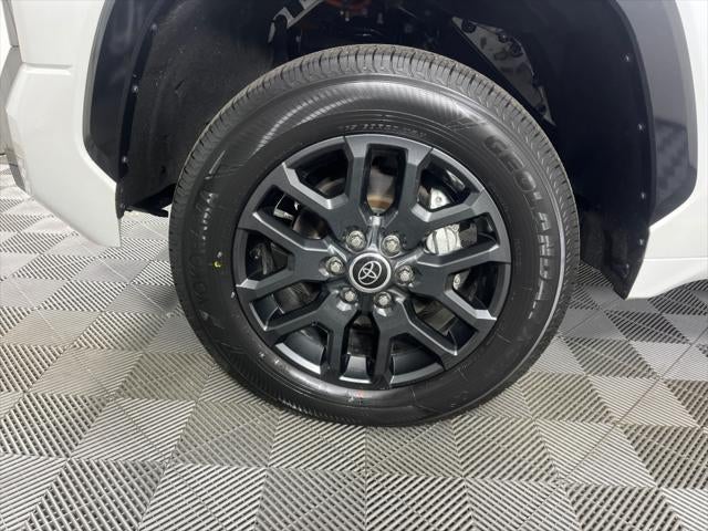 2023 Toyota Tundra i-FORCE MAX Platinum