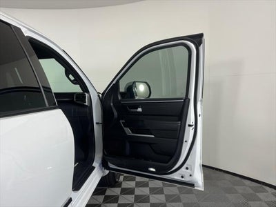 2023 Toyota Tundra i-FORCE MAX Platinum