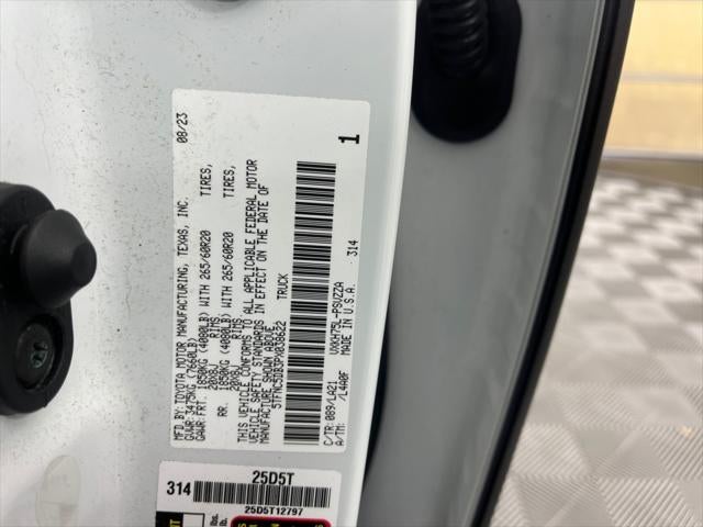 2023 Toyota Tundra i-FORCE MAX Platinum