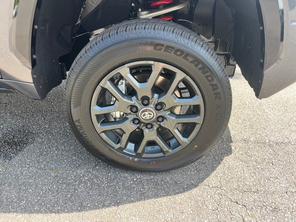2026 Toyota Tundra i-FORCE MAX Platinum i-FORCE MAX