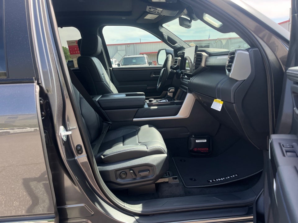 2026 Toyota Tundra i-FORCE MAX Platinum i-FORCE MAX