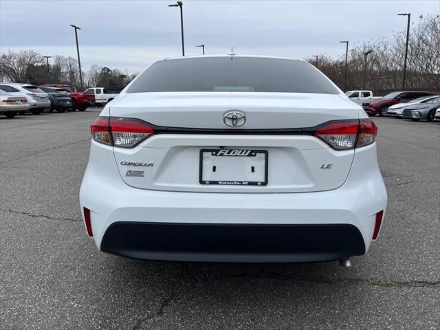 2025 Toyota COROLLA LE