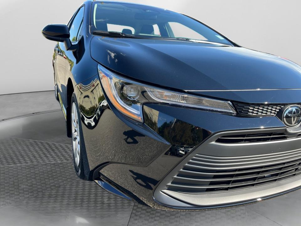 2027 Toyota Corolla LE
