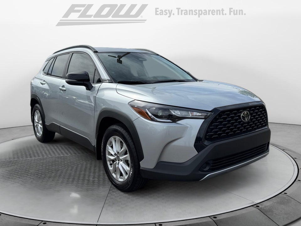 2025 Toyota Corolla Cross LE
