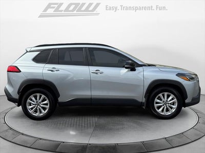 2025 Toyota Corolla Cross LE
