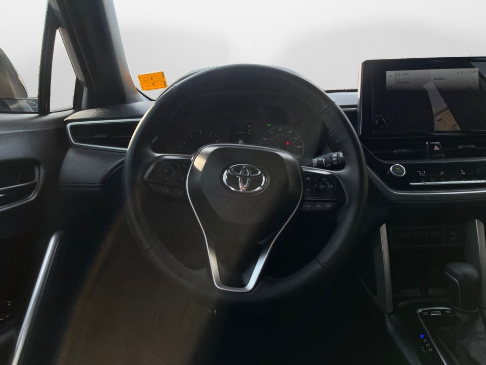 2024 Toyota Corolla Cross Hybrid SE