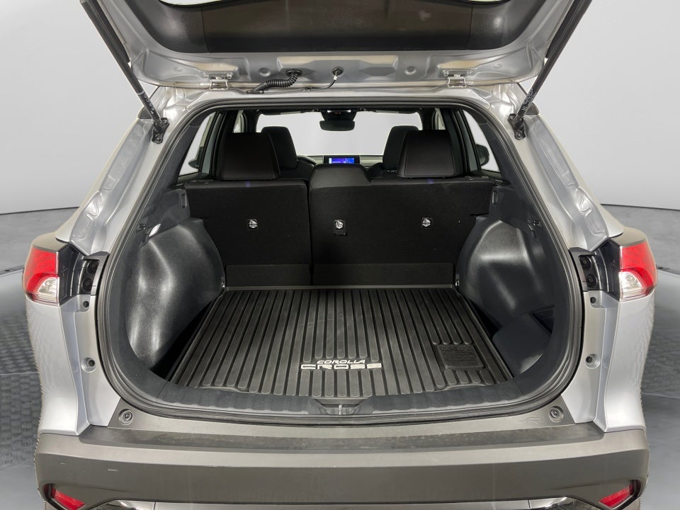 2024 Toyota Corolla Cross Hybrid SE