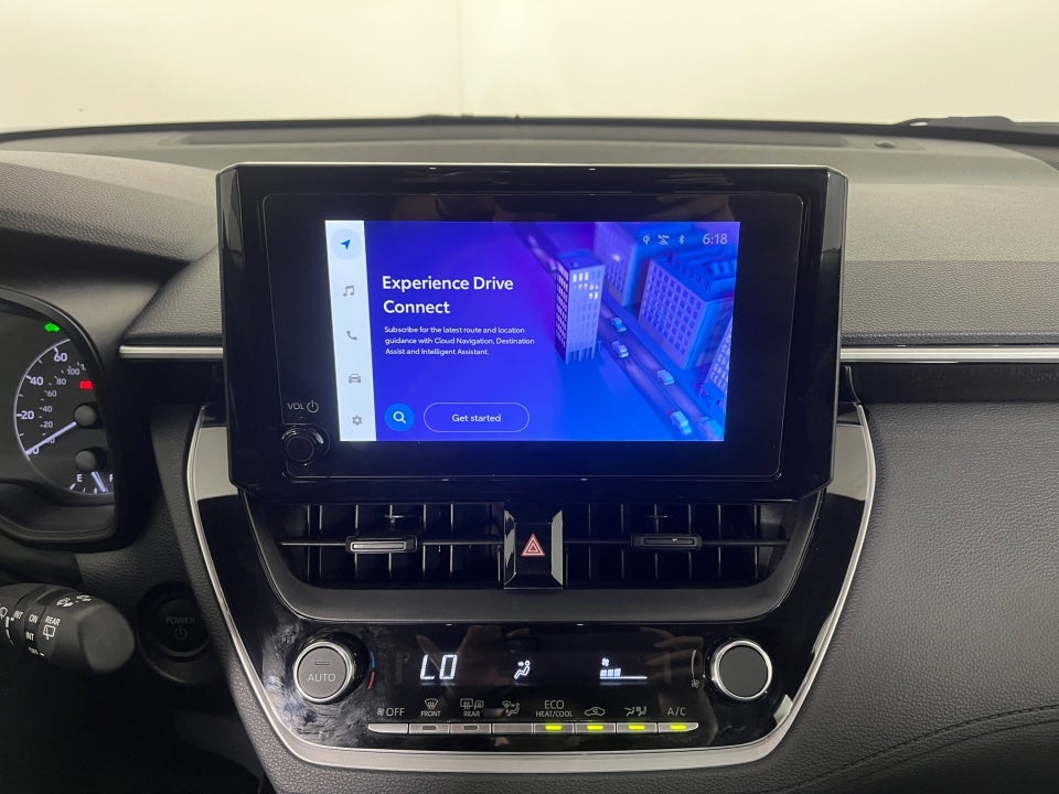 2024 Toyota Corolla Cross Hybrid SE