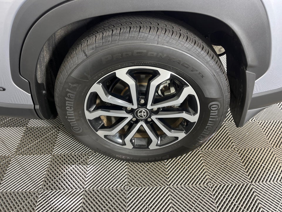 2024 Toyota Corolla Cross Hybrid SE