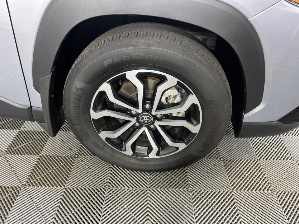 2024 Toyota Corolla Cross Hybrid SE