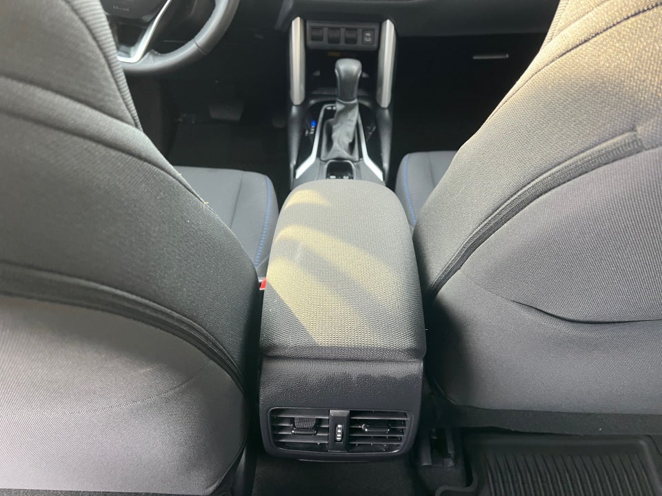 2024 Toyota Corolla Cross Hybrid SE