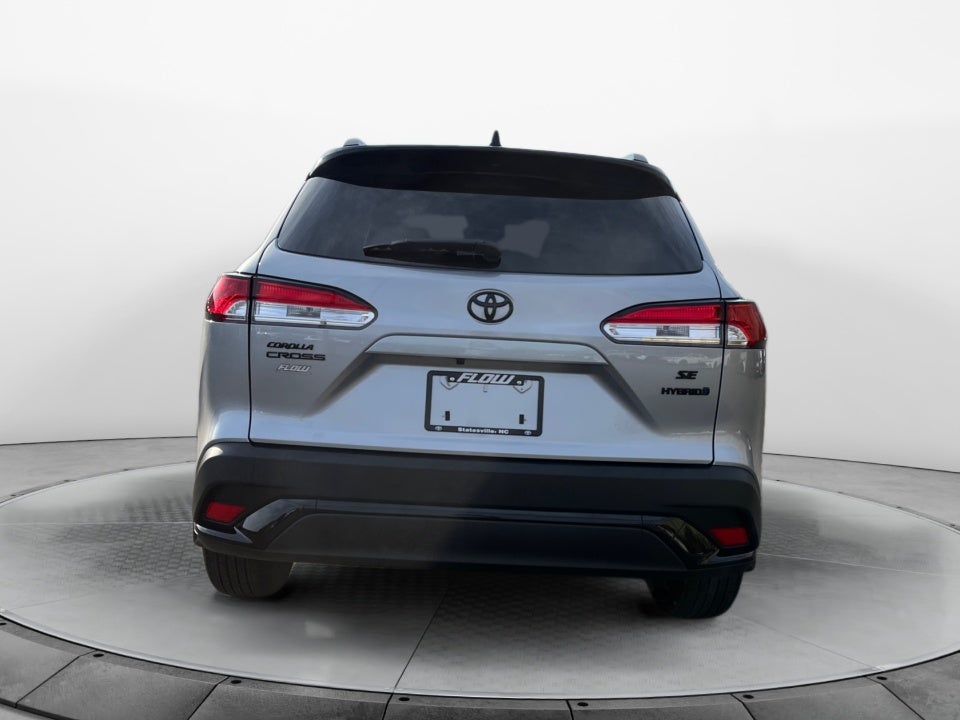 2024 Toyota Corolla Cross Hybrid SE