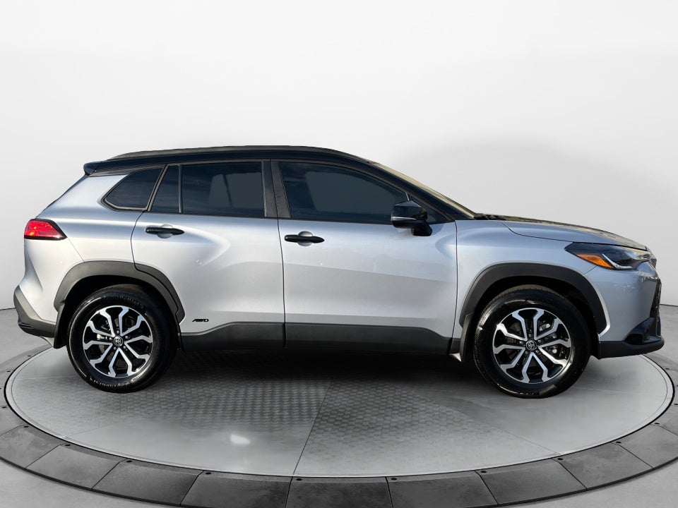 2024 Toyota Corolla Cross Hybrid SE