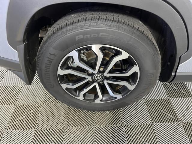 2024 Toyota COROLLA CROSS HV SE