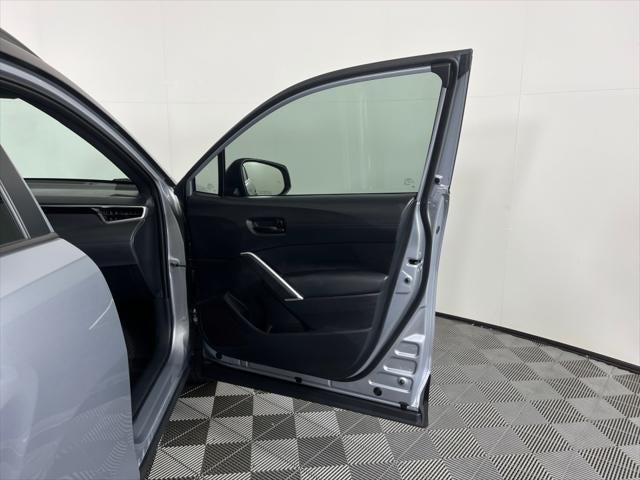 2024 Toyota COROLLA CROSS HV SE